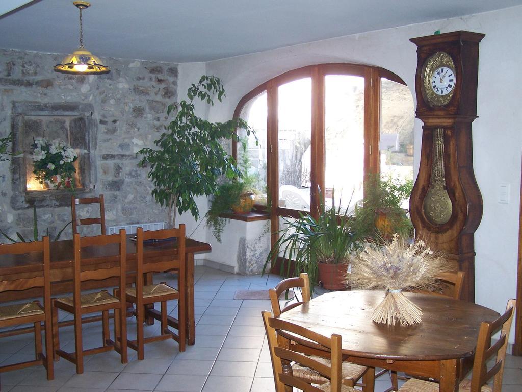 Chambres d'hôtes les Clapas Chauzon Exterior foto